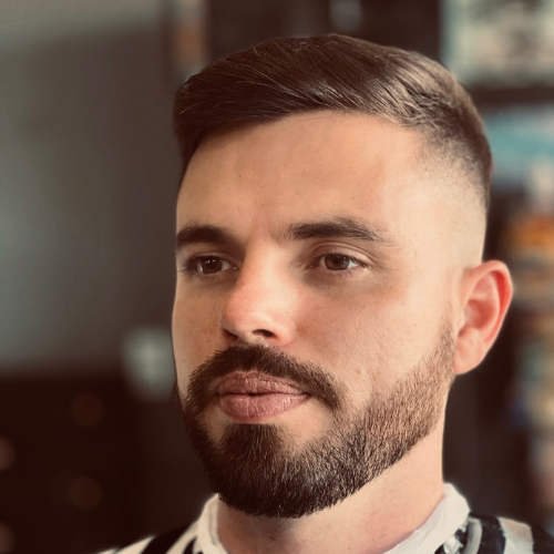 Corte Navalhado + Barba